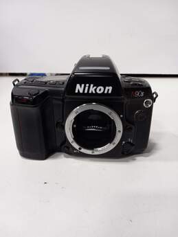 Nikon N90s Vintage Camera W/ Case, Lens & Accessories Untested alternative image