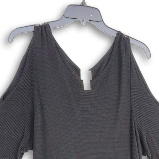 Womens Gray Cold Shoulder Asymmetrical Hem Pullover Sweater Dress Size 4 image number 3