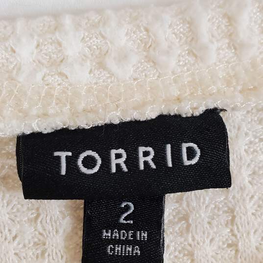 Torrid Women Ivory Sweater Sz 2 image number 2