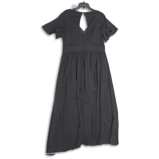 NWT Torrid Womens Black Short Sleeve V-Neck Back Zip Maxi Dress Size 12 image number 2