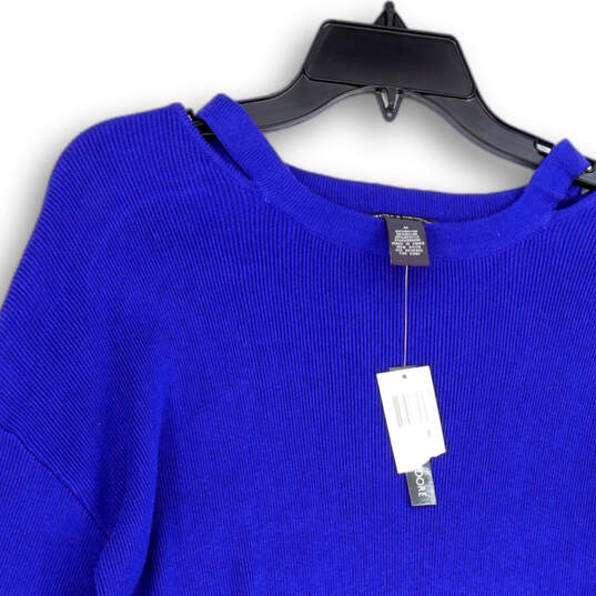 NWT Womens Blue Knitted Long Sleeve Crew Neck Pullover Sweater Size Medium image number 3