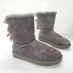 UGG Women's Bailey Bow II Gray Suede Boots Size 7