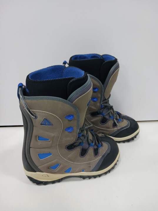 Vintage Airwalk Unisex Blue/Black/Gray Snowboarding Boots Size 7 Men's & Size 8 Women's image number 4