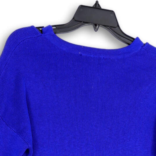 NWT Womens Blue Knitted Long Sleeve Crew Neck Pullover Sweater Size Medium image number 4