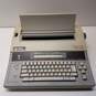 Smith Corona Spell Right Dictionary Word Processing Typewriter XD 7700 Model F5 image number 1