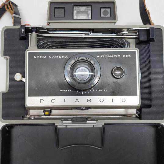 Vintage Polaroid Automatic 225 Land Camera image number 1