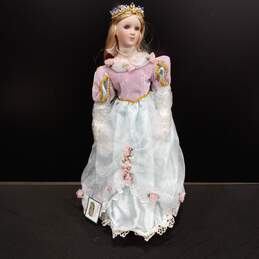 Heritage Signature Collection Fairy Tale Princess Porcelain Doll with COA IOB alternative image