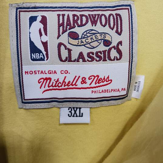 Mitchell & Ness Men's Blue/Yellow Denver Nuggets Hoodie Size 3XL image number 4
