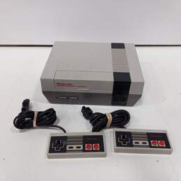 Nintendo Entertainment System Video Game Console w/Controllers