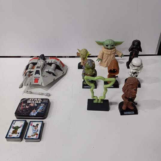 Lot Of Star Wars Collectibles image number 1