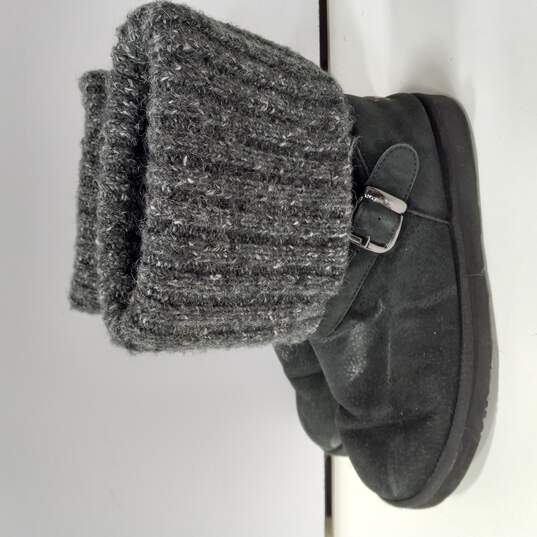 Women's Black & Gray Boots image number 3