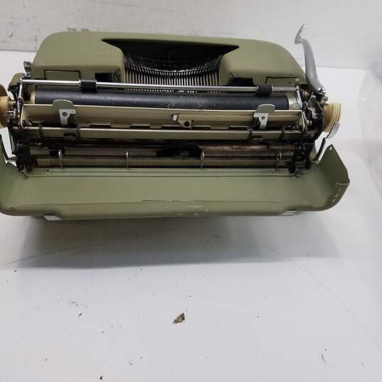 Smith-Corona Sterling Typewriter image number 5