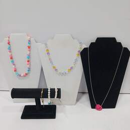 Set of Assorted Costume Jewelry Pieces