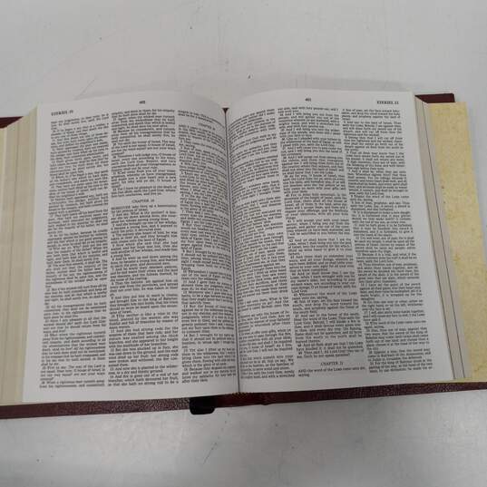 The New American Bible Translated From Original Red Letter Edition image number 3