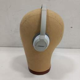 Bose OE2 Headphones w/Black Leather Case alternative image