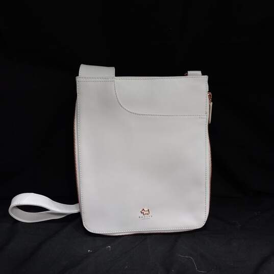 Radley London Medium Zip Crossbody White Bag image number 1