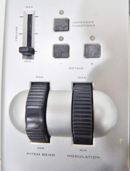 M-Audio Brand KeyStation 61es Model USB MIDI Keyboard Controller w/ USB Cable image number 3