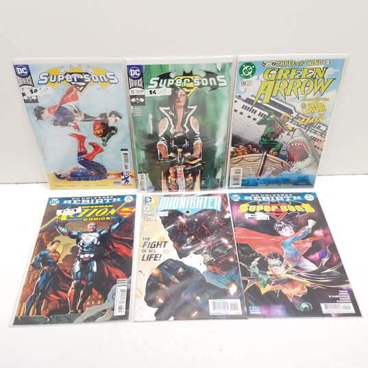 DC Comic Books Misc. Box Lot image number 3
