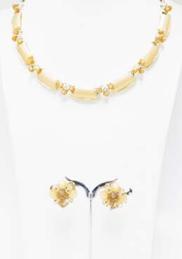 VNTG Star Peach Moonglow Lucite Mid Century Necklace W/ Bonus Clip Earrings