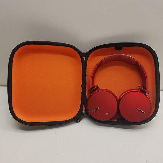 Sony MDR-XB950BT Red Headphones With Case image number 3