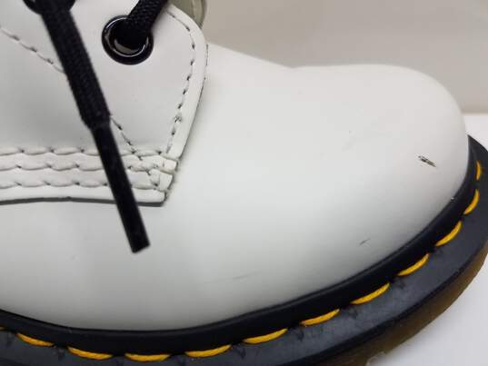 Dr. Martens Air Wair 11821 White Leather Boots 8 Black Eyelet Sz 5L image number 3