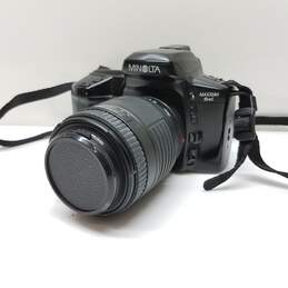 Minolta Maxxum 5XI 35mm SLR film camera w/ Sigma 70-210mm Lens