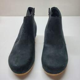 Dansko Black Leather Ankle Boots Size 37 alternative image