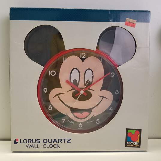 Lot of Mickey Unlimited Disney Accessories image number 3