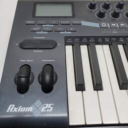 M-Audio Axiom 25 Key Midi Keyboard Controller alternative image
