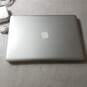 Apple MacBook Pro Intel Core i5 2.4GHz  13 Inch  Late 2011 image number 2
