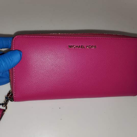Michael Kors Women's Pink Wallet B1-2108 image number 4