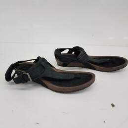 Teva Mahonia 3-Point Sandals Size 9.5