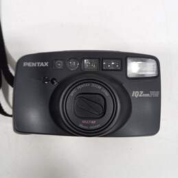 Black Pentax Iqzoom 140 35mm Film Camera w/ Case alternative image