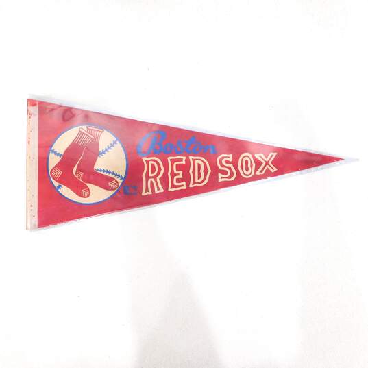Vintage 1960s Boston Red Sox Felt Baseball Pennant image number 1