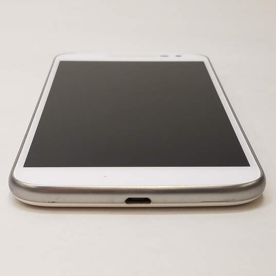 Motorola moto G4 (16GB) - White image number 3