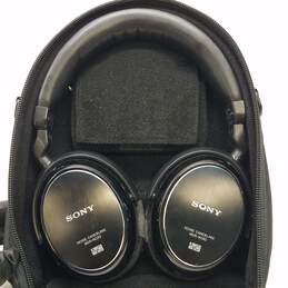 Bundle of 2 Assorted Sony Headphones alternative image