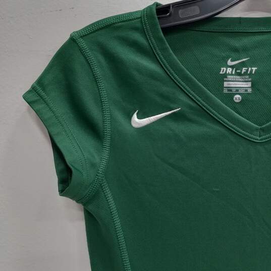 Nike Women's Green Dri-Fit T-Shirt Size XS image number 3