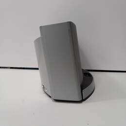 Bose Sounddock 10 Bluetooth Speaker alternative image