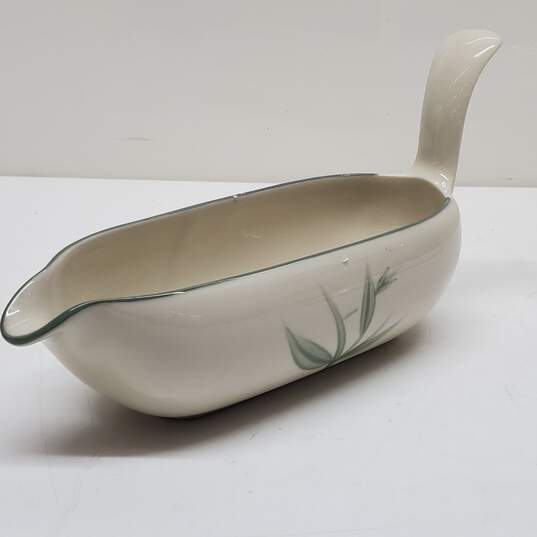 Vtg. Mid Century Winfield Pottery Green Bamboo Gravy Boat w/ Matching Underplate image number 5