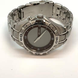 Designer Relic ZR55055 Silver-Tone Stainless Steel Analog Wristwatch alternative image
