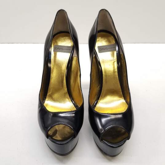 Davis By Ruthie Davis Italy Black Patent Leather Peep Toe Pump Gold Heels Shoes Size  37.5 image number 5
