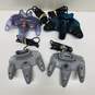 Lot of 4 Nintendo 64 N64 Controllers image number 2