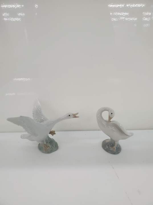 Lladró Figurine  Ducks (5inch) image number 1