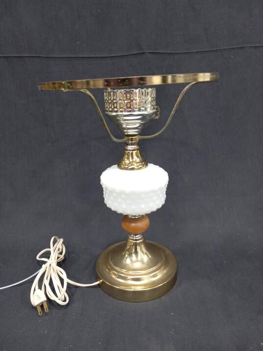 Vintage Milk Glass Hobnail Table Lamp image number 4