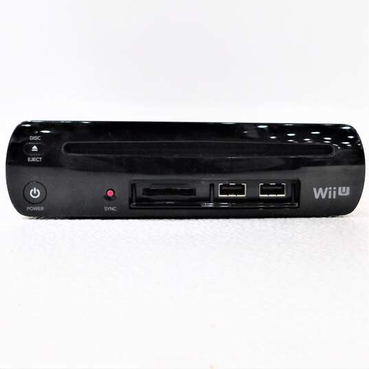 Nintendo Wii U W/ Gamepad & 2 Games Disney Infinity image number 5