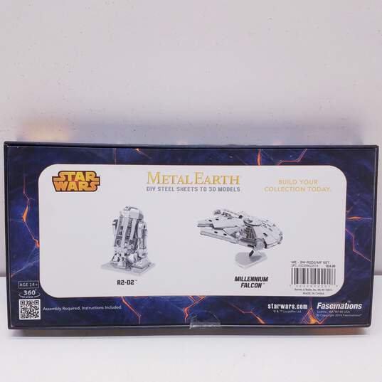 Fascinations Star Wars Metal Earth 3D Model Kit R2-D2 Millennium Falcon image number 7