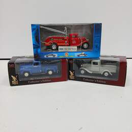 3pc Bundle of Assorted Ford Die Cast Model Cars NIB