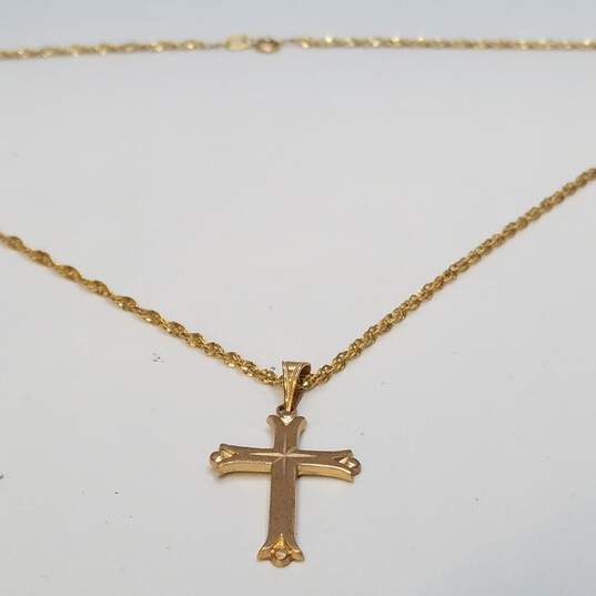 14K Gold Cross Pendant Necklace 3.9g image number 5