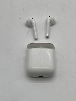Apple AirPods White Rechargeable Bluetooth Wireless Earbuds E-0557807-D alternative image