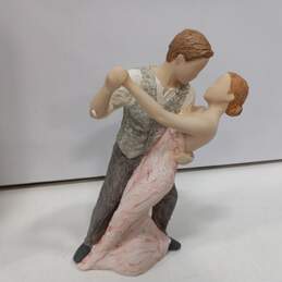 Arora Design 'Lost In You' Couple Statue alternative image